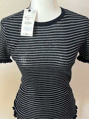Zara Dark Navy Blue Knit Top Size M